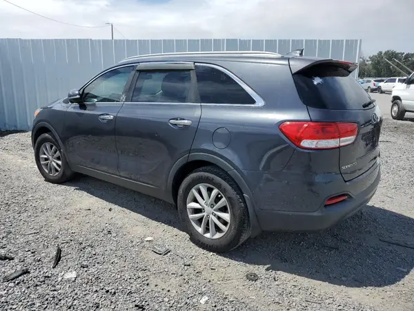 5XYPG4A31GG008140 2016 KIA SORENTO - Image 2