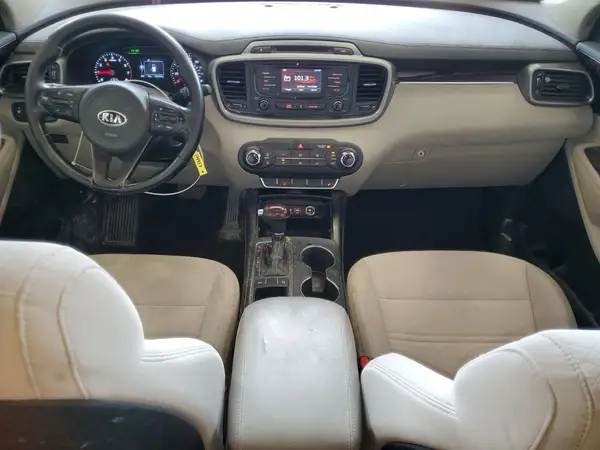 5XYPG4A31GG008395 2016 KIA SORENTO - Image 8