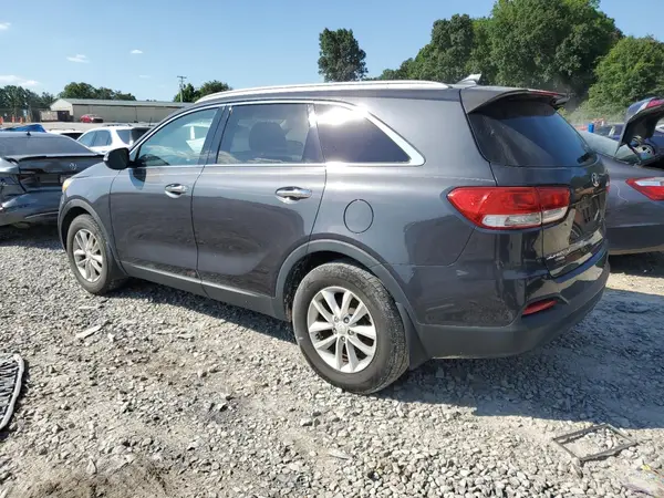 5XYPG4A31GG017212 2016 KIA SORENTO - Image 2