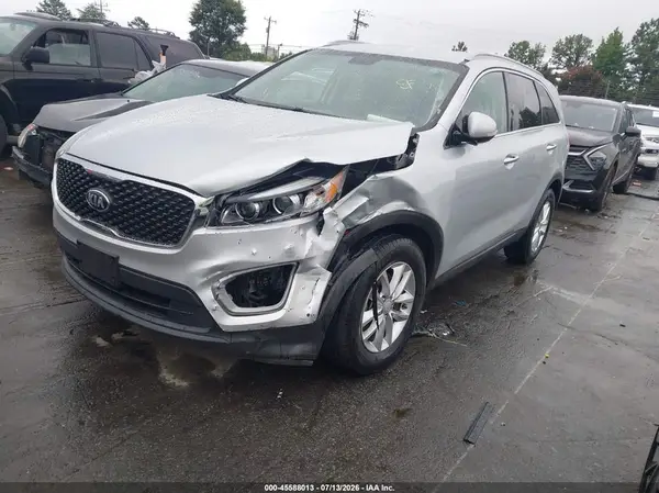 5XYPG4A31GG019736 2016 KIA SORENTO - Image 2