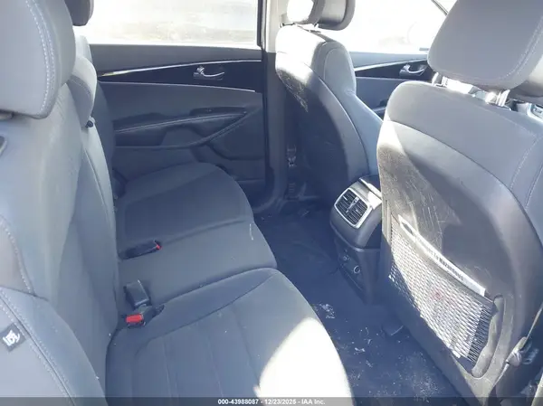 5XYPG4A31GG022409 2016 KIA SORENTO - Image 8