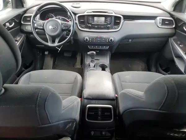 5XYPG4A31GG026654 2016 KIA SORENTO - Image 8