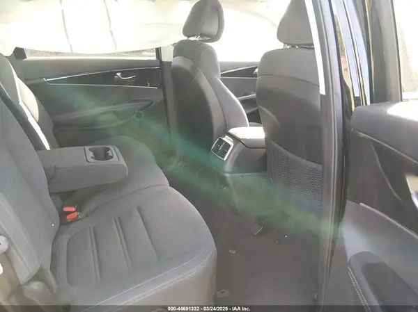5XYPG4A31GG031949 2016 KIA SORENTO - Image 8