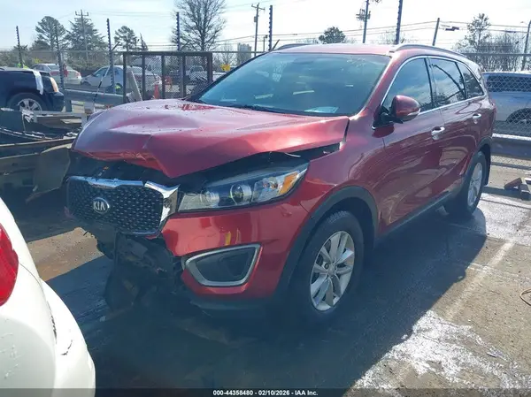 5XYPG4A31GG034852 2016 KIA SORENTO - Image 2