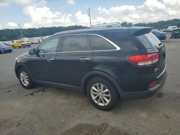 5XYPG4A31GG041719 2016 KIA SORENTO - Image 2
