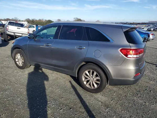 5XYPG4A31GG058147 2016 KIA SORENTO - Image 2