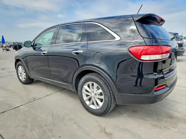 5XYPG4A31GG060030 2016 KIA SORENTO - Image 2