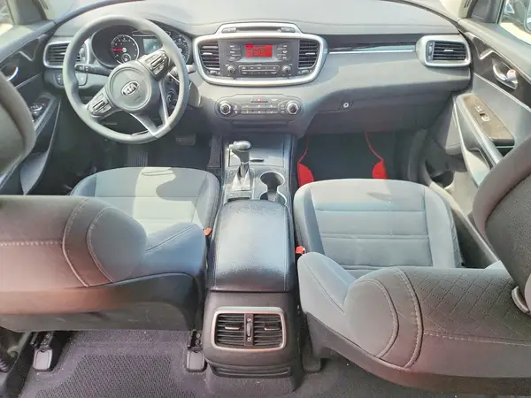 5XYPG4A31GG060030 2016 KIA SORENTO - Image 8