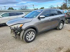 5XYPG4A31GG062697 2016 KIA SORENTO