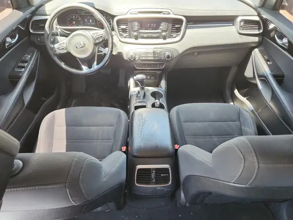 5XYPG4A31GG064658 2016 KIA SORENTO - Image 8