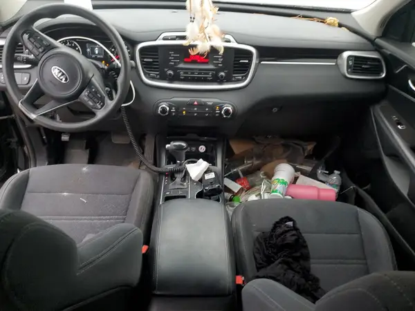 5XYPG4A31GG065874 2016 KIA SORENTO - Image 8