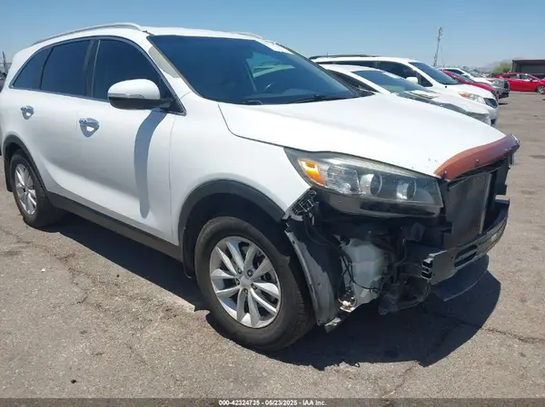5XYPG4A31GG066698 2016 KIA SORENTO - Image 1