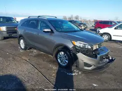5XYPG4A31GG069438 2016 KIA SORENTO