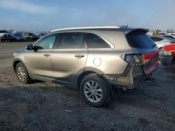 5XYPG4A31GG074946 2016 KIA SORENTO - Image 2