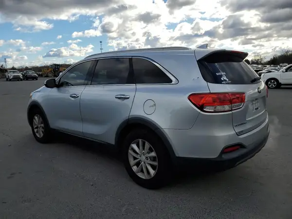 5XYPG4A31GG082187 2016 KIA SORENTO - Image 2