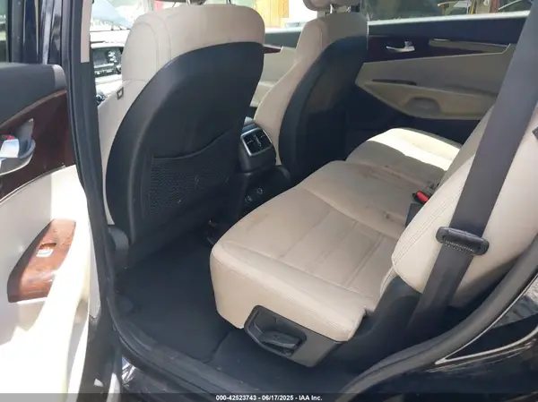 5XYPG4A31GG087440 2016 KIA SORENTO - Image 8