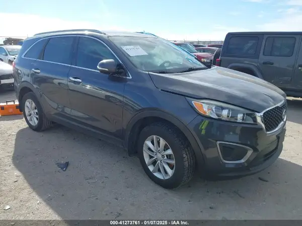 5XYPG4A31GG097949 2016 KIA SORENTO - Image 1