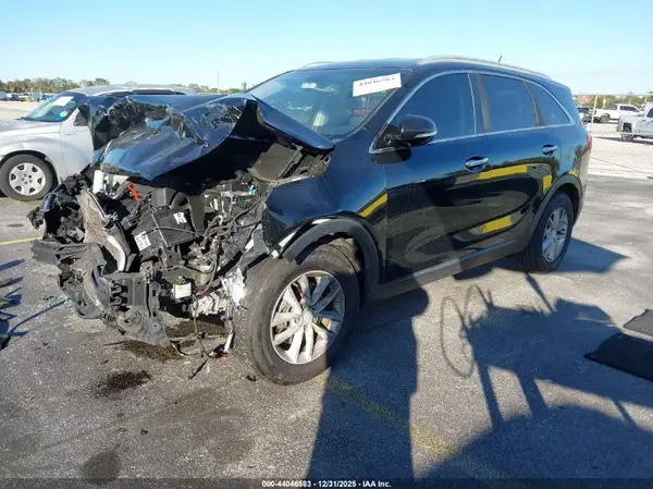 5XYPG4A31GG114281 2016 KIA SORENTO - Image 2