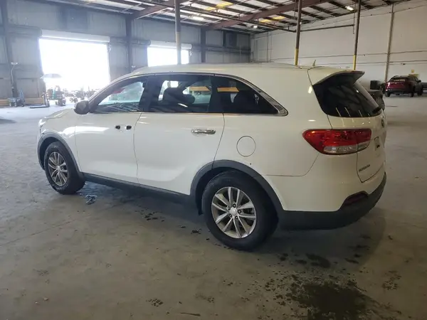 5XYPG4A31GG120579 2016 KIA SORENTO - Image 2