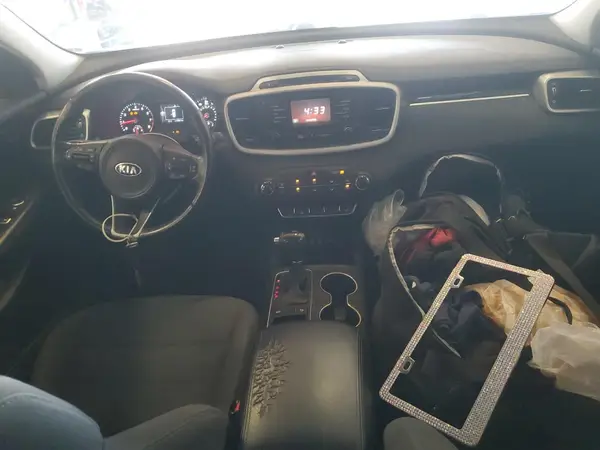 5XYPG4A31GG120579 2016 KIA SORENTO - Image 8