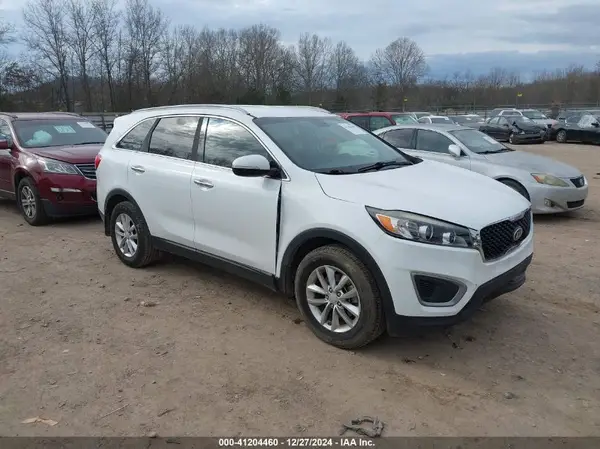 5XYPG4A31GG123000 2016 KIA SORENTO - Image 1