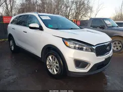 5XYPG4A31GG125877 2016 KIA SORENTO