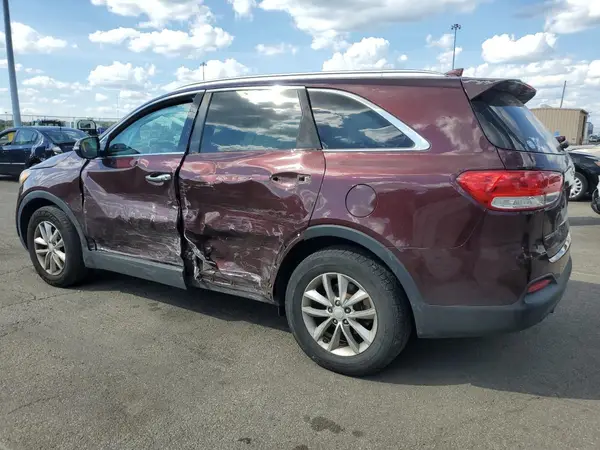 5XYPG4A31GG134630 2016 KIA SORENTO - Image 2