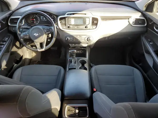 5XYPG4A31GG143733 2016 KIA SORENTO - Image 8