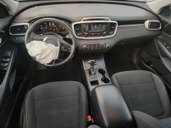 5XYPG4A31GG146180 2016 KIA SORENTO - Image 8