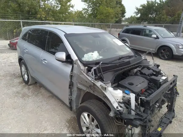 5XYPG4A31GG163206 2016 KIA SORENTO - Image 1
