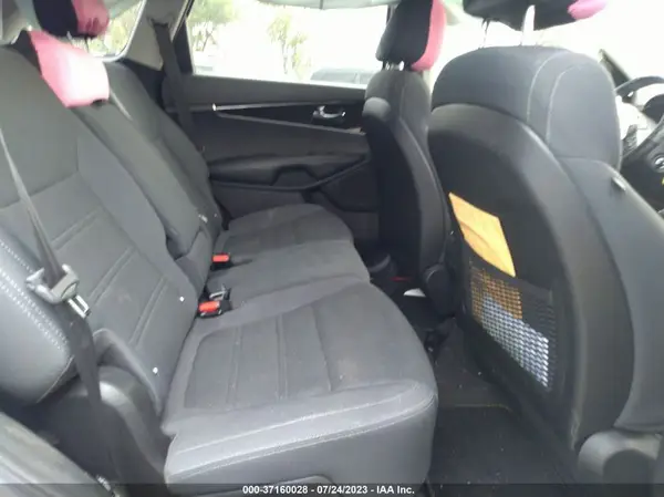 5XYPG4A31GG163206 2016 KIA SORENTO - Image 8