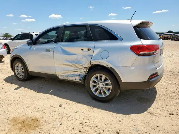 5XYPG4A31GG184394 2016 KIA SORENTO - Image 2