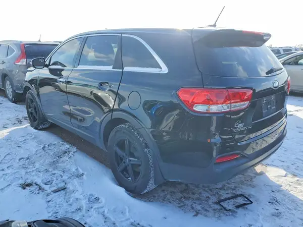 5XYPG4A31GG187201 2016 KIA SORENTO - Image 2