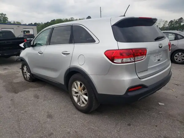 5XYPG4A31HG193968 2017 KIA SORENTO - Image 2