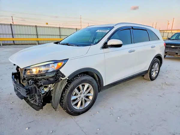 5XYPG4A31HG212650 2017 KIA SORENTO - Image 1