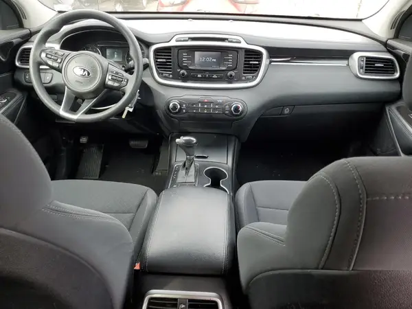 5XYPG4A31HG216231 2017 KIA SORENTO - Image 8
