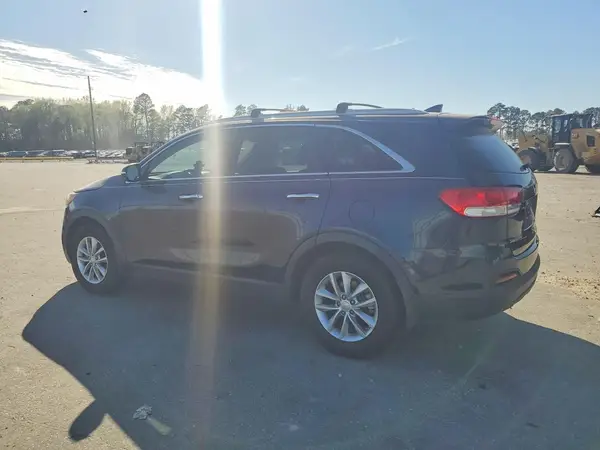 5XYPG4A31HG222711 2017 KIA SORENTO - Image 2