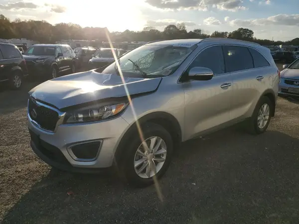 5XYPG4A31HG225012 2017 KIA SORENTO - Image 1