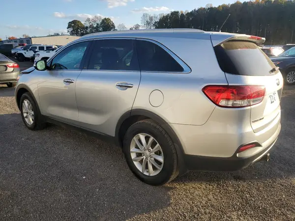5XYPG4A31HG225012 2017 KIA SORENTO - Image 2