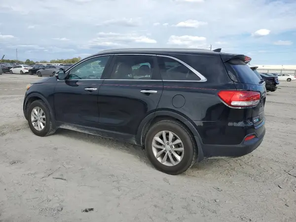 5XYPG4A31HG226516 2017 KIA SORENTO - Image 2