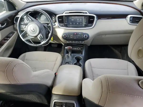 5XYPG4A31HG226516 2017 KIA SORENTO - Image 8