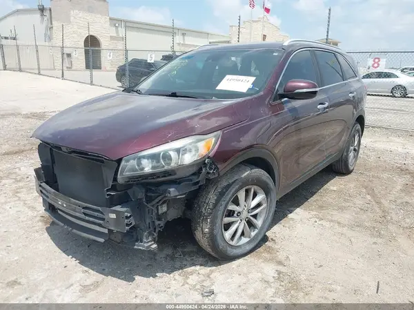 5XYPG4A31HG243039 2017 KIA SORENTO - Image 2