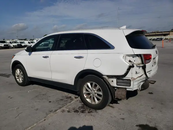 5XYPG4A31HG246054 2017 KIA SORENTO - Image 2