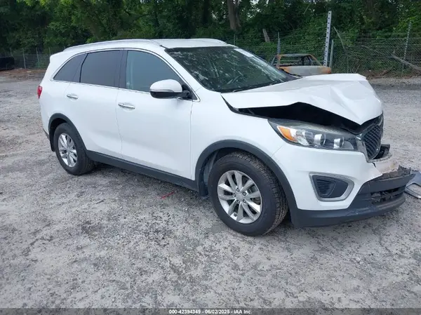 5XYPG4A31HG248189 2017 KIA SORENTO - Image 1