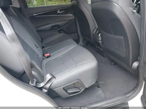 5XYPG4A31HG248189 2017 KIA SORENTO - Image 8
