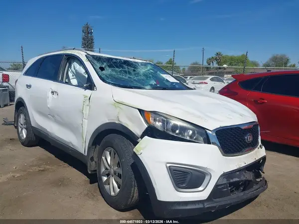 5XYPG4A31HG255241 2017 KIA SORENTO - Image 1
