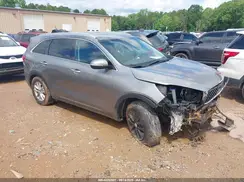 5XYPG4A31HG257958 2017 KIA SORENTO