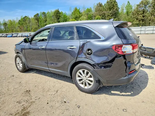 5XYPG4A31HG260620 2017 KIA SORENTO - Image 2
