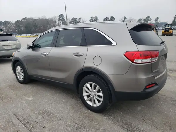 5XYPG4A31HG262531 2017 KIA SORENTO - Image 2