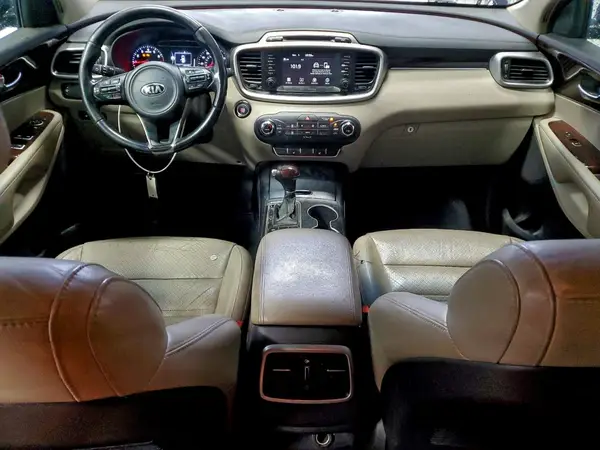 5XYPG4A31HG267003 2017 KIA SORENTO - Image 8